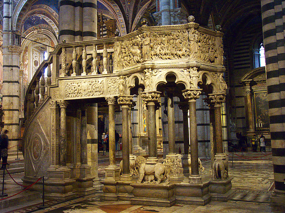 Pisano's Pulpit  P1070152