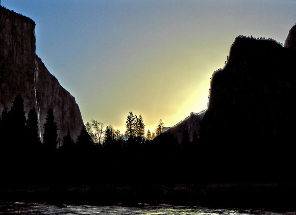 Horsetail Fall sunrise P1020030_29_1B