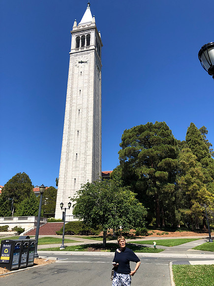 Jo & clock tower IMG-4056