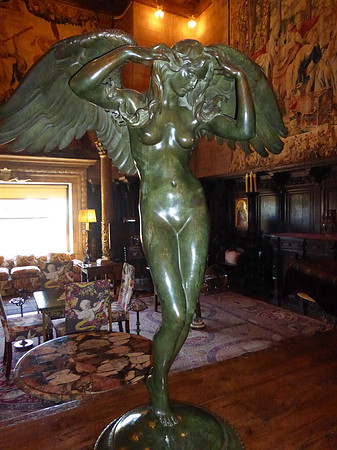 2016Main room sculpture P1040282
