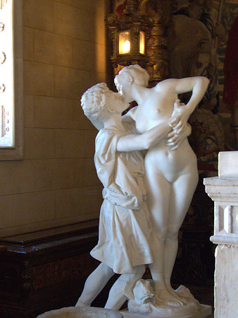 2016 Main room sculpture P1000572 -1