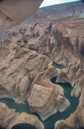 Lake P canyon boating P1000357 -1