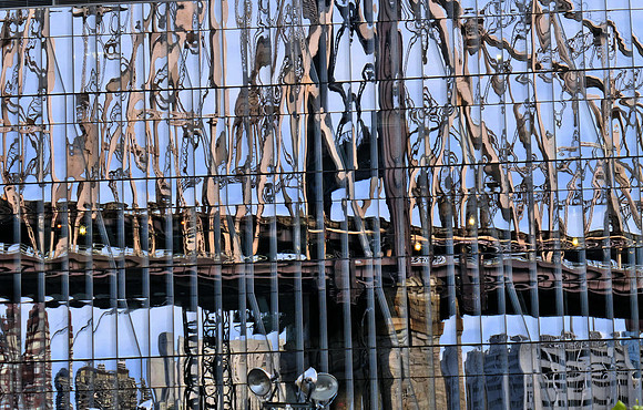 59th St B reflection P1060385
